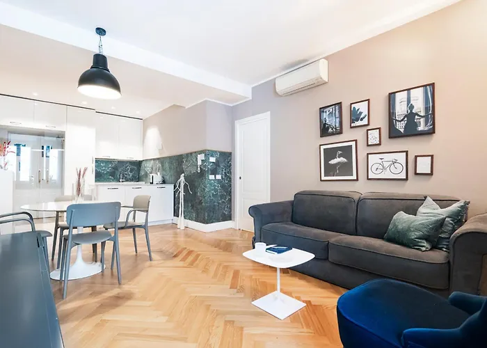 Easylife - Milano - Vespucci 1 - Corso Como